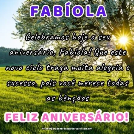 Celebramos hoje o seu aniversário, Fabíola! Que este novo ciclo traga muita alegria e sucesso, pois você merece todas as bênçãos.